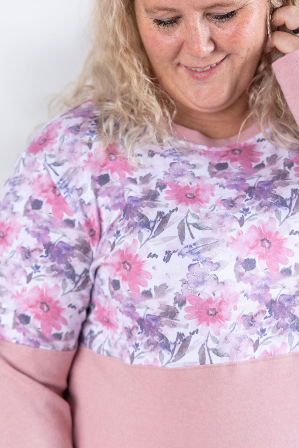 IN STOCK Natalie Pullover - Pink Floral Mix