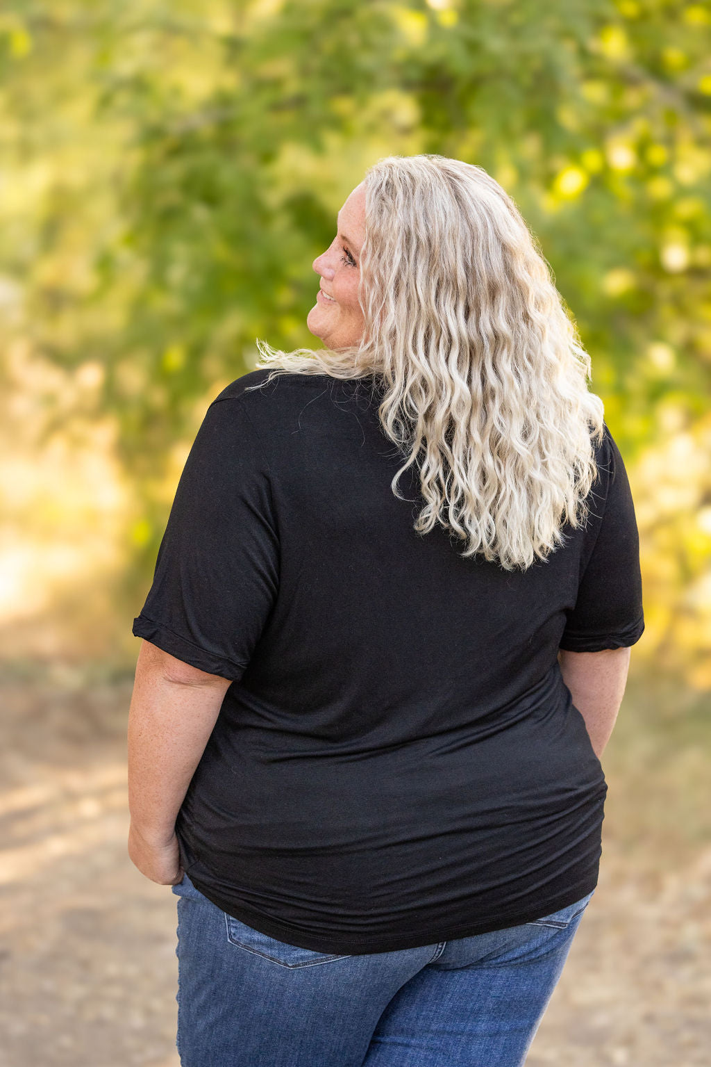 IN STOCK Sophie Pocket Tee - Black | Women's Short Sleeve