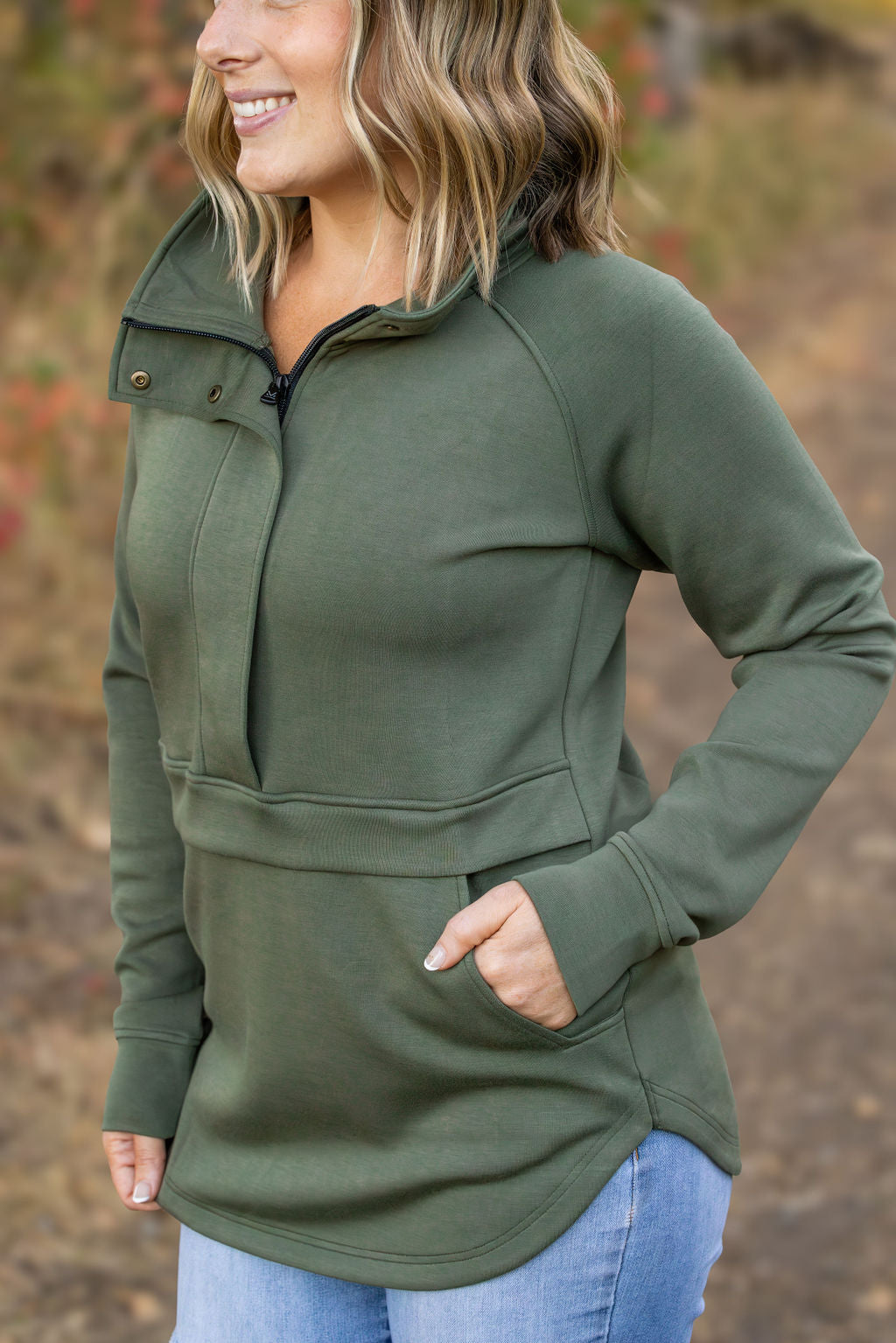 IN STOCK Mia Scuba Halfzip - Olive