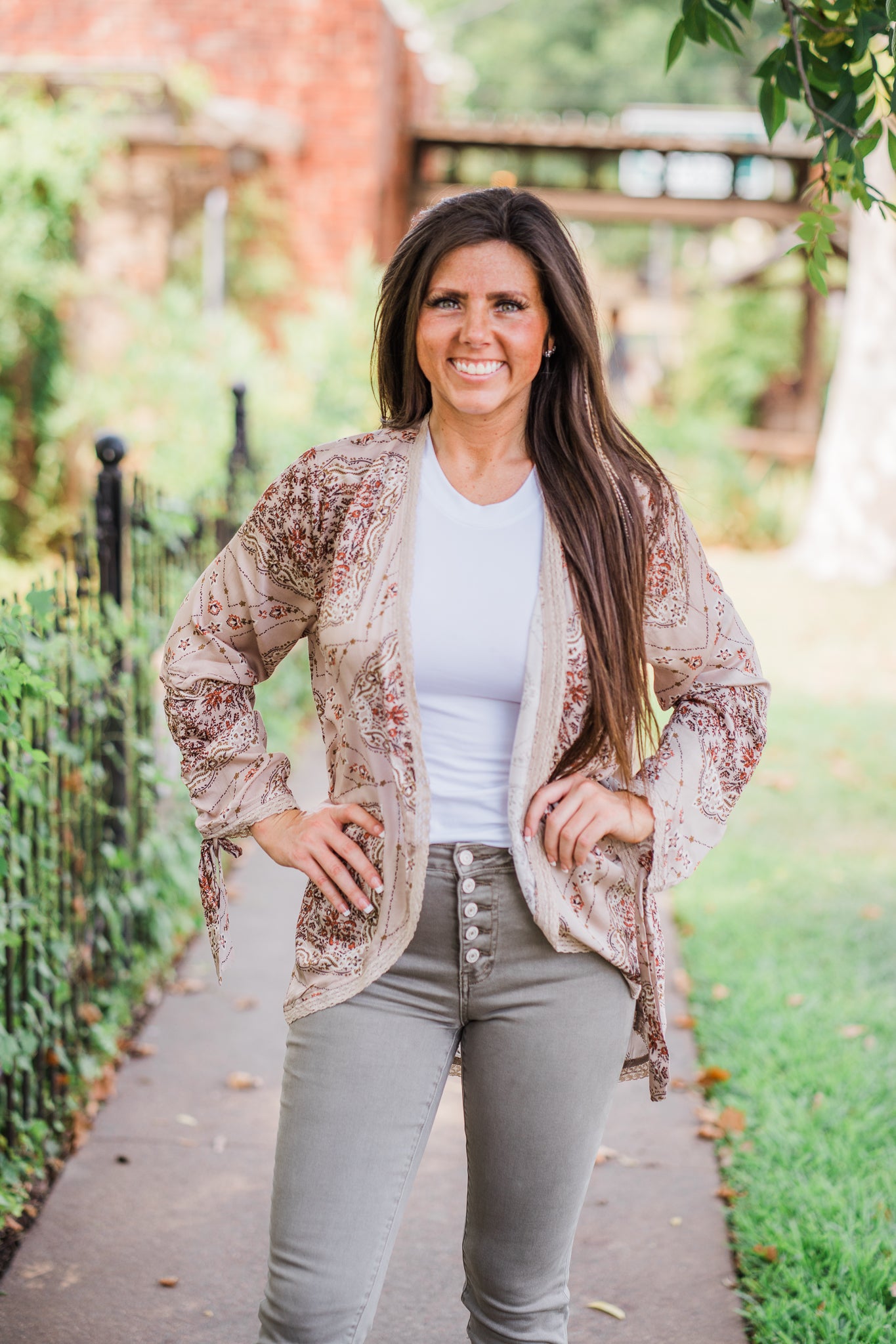 Taupe Cinched Sleeve Floral Kimono