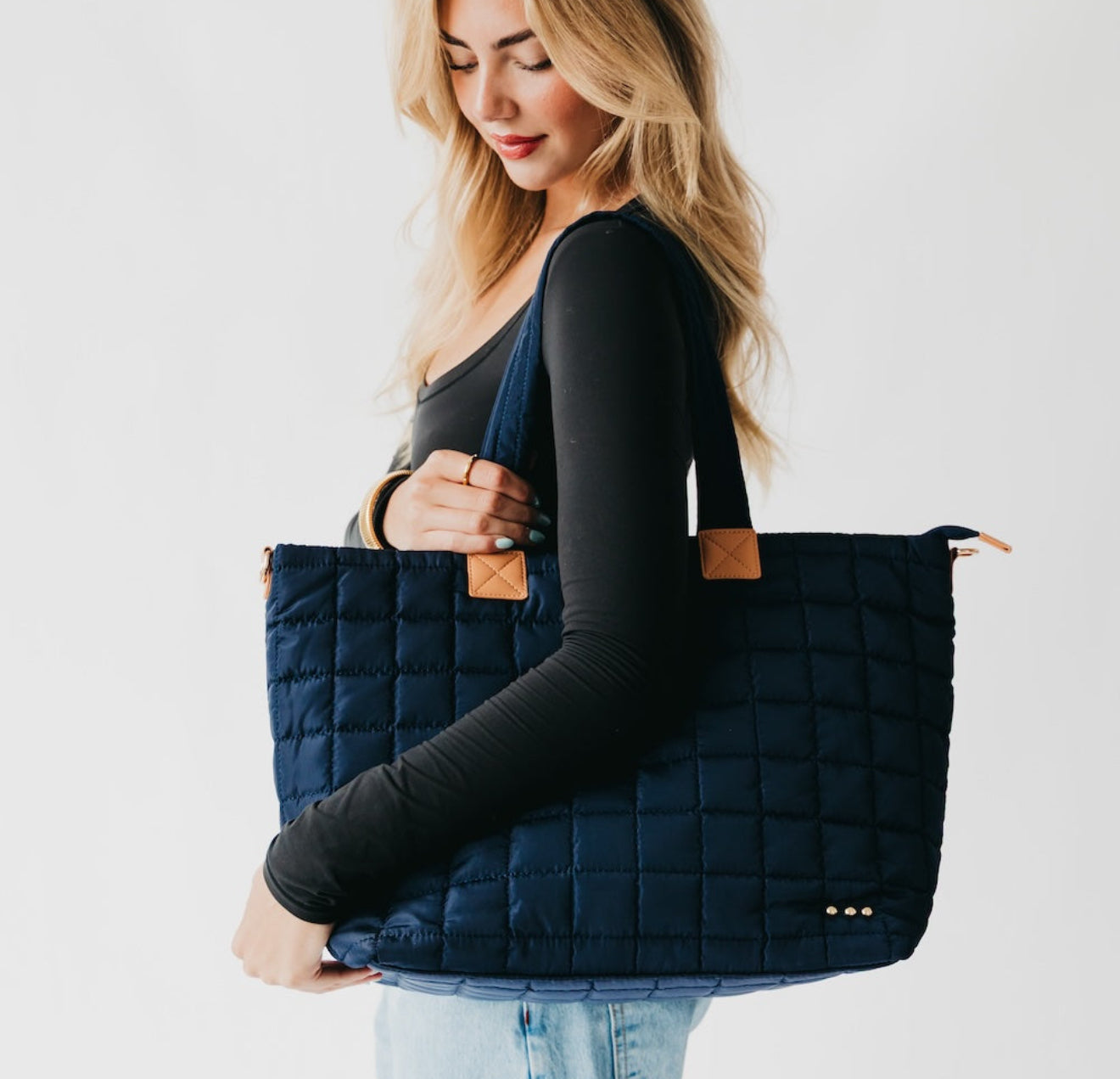 Day Dreamer Quilted Tote Bag- Navy