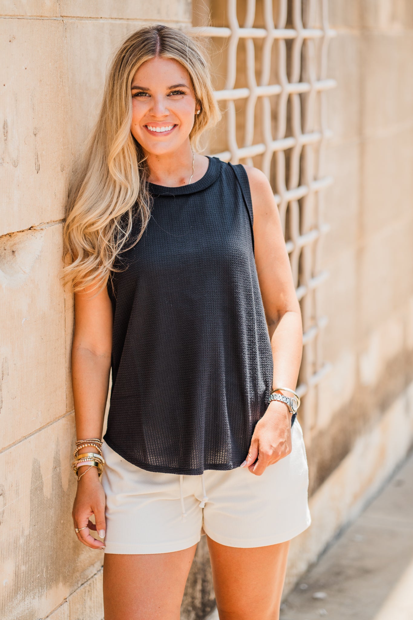 Round Neck Tank Top-Black