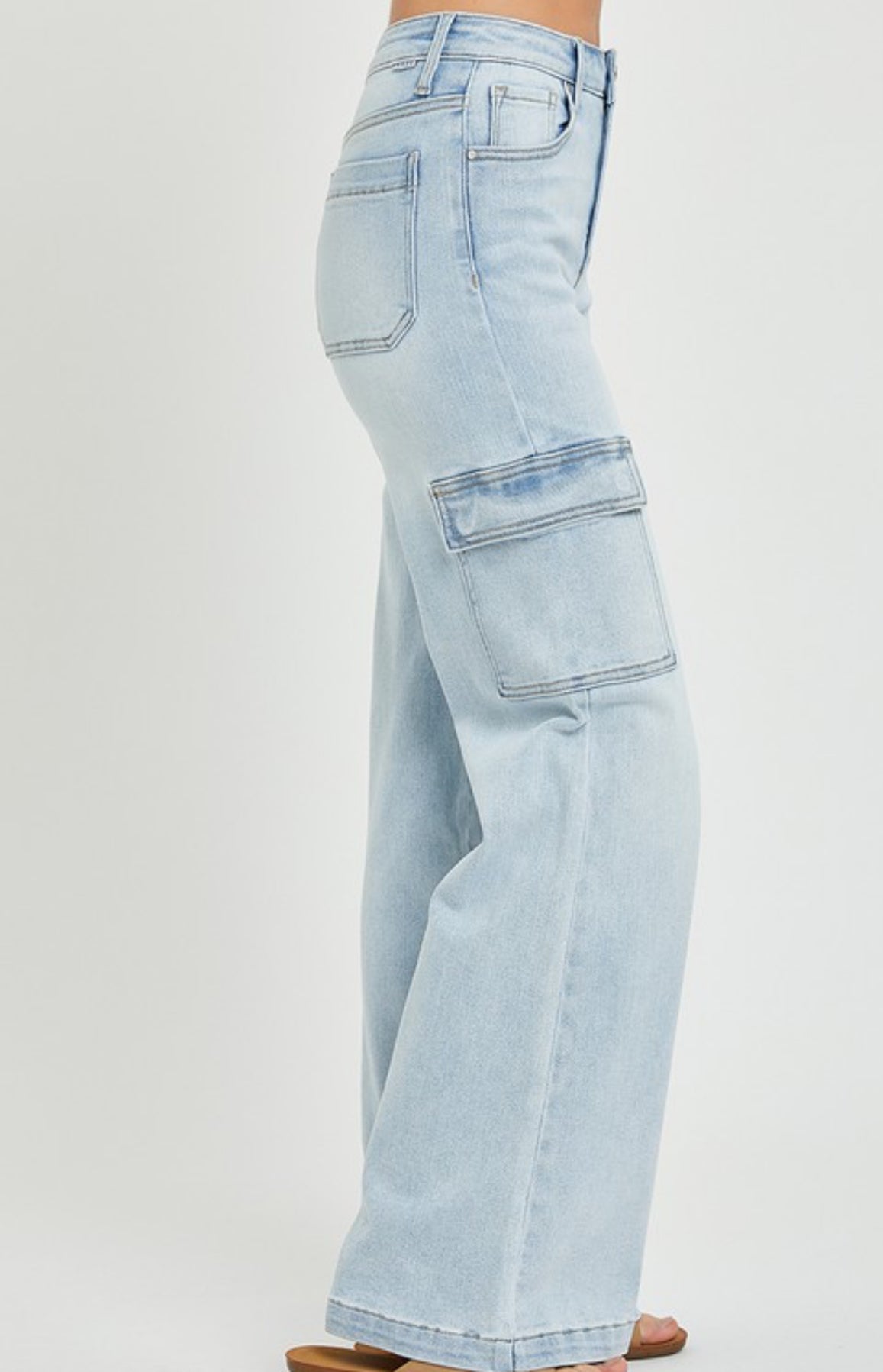 Light Wash High Rise Wide Cargo Jeans