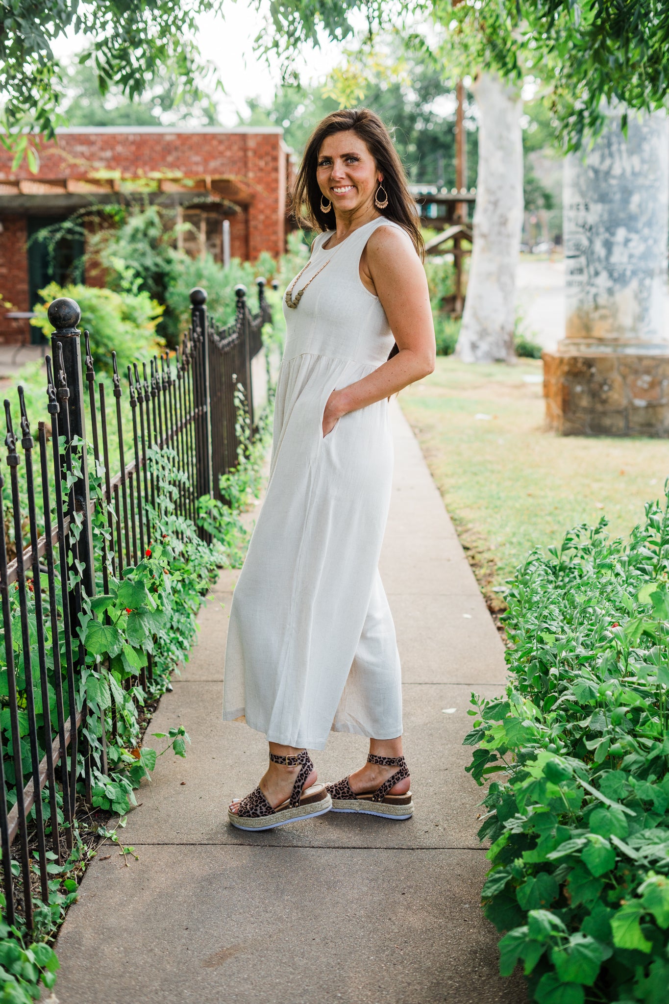 Linen Blend Sleeveless Wide Leg Jumpsuit