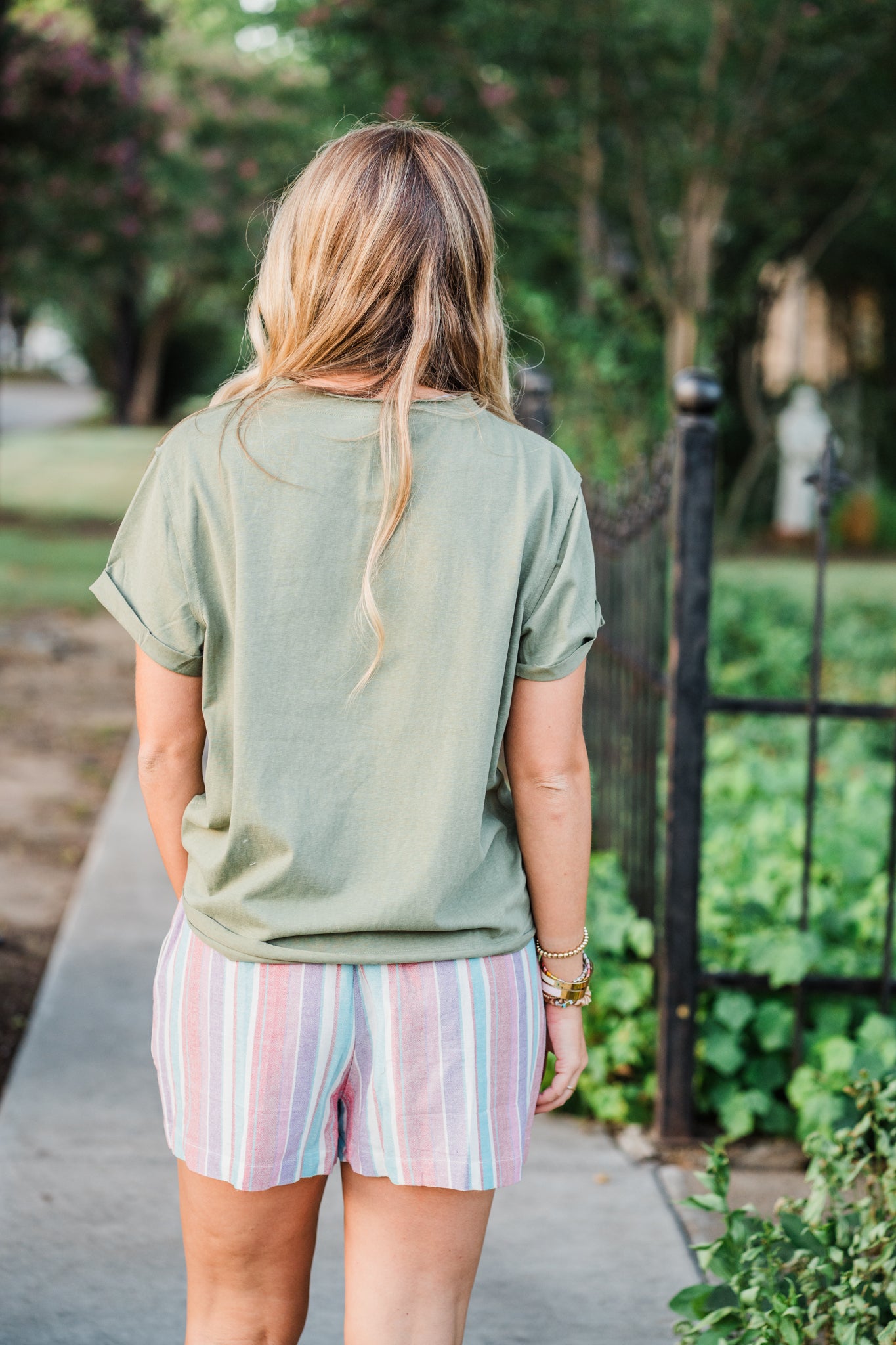Dusty Pines Basic T-Shirt