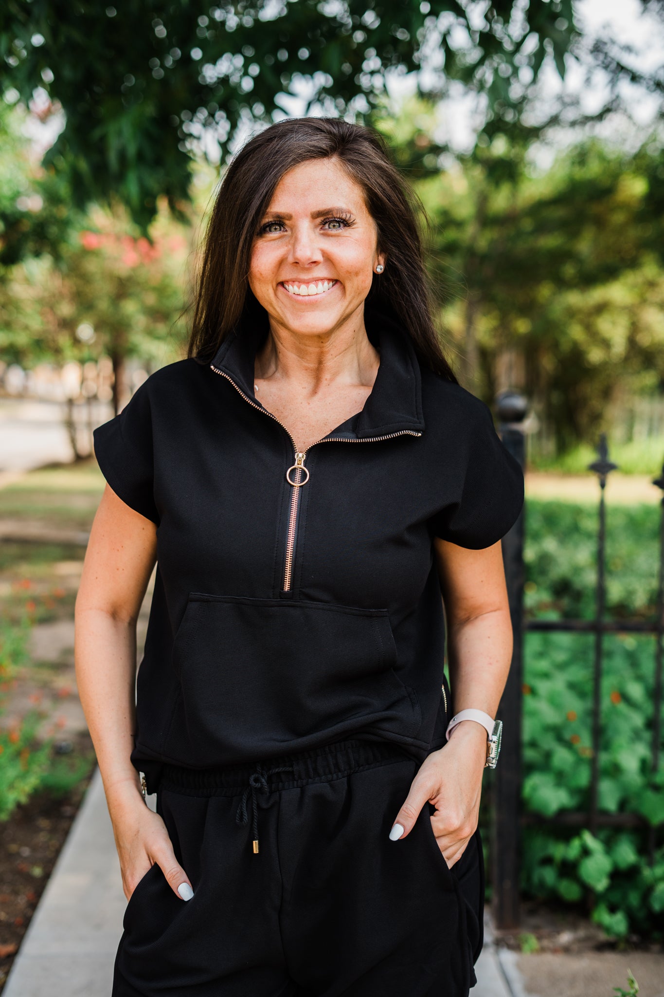 Black Short Sleeve Half Zip