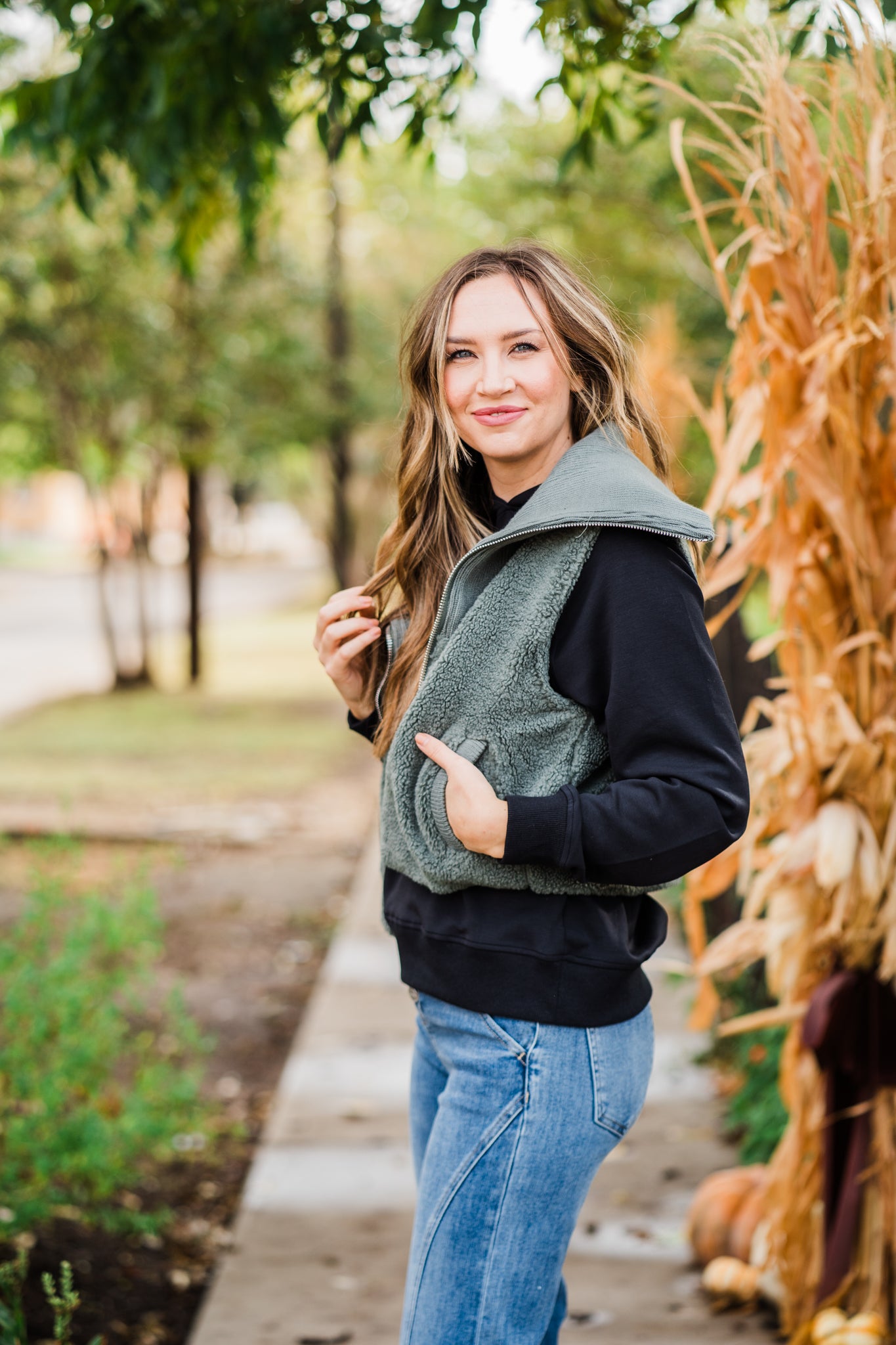 Forest Oversize Collar Sherpa Vest