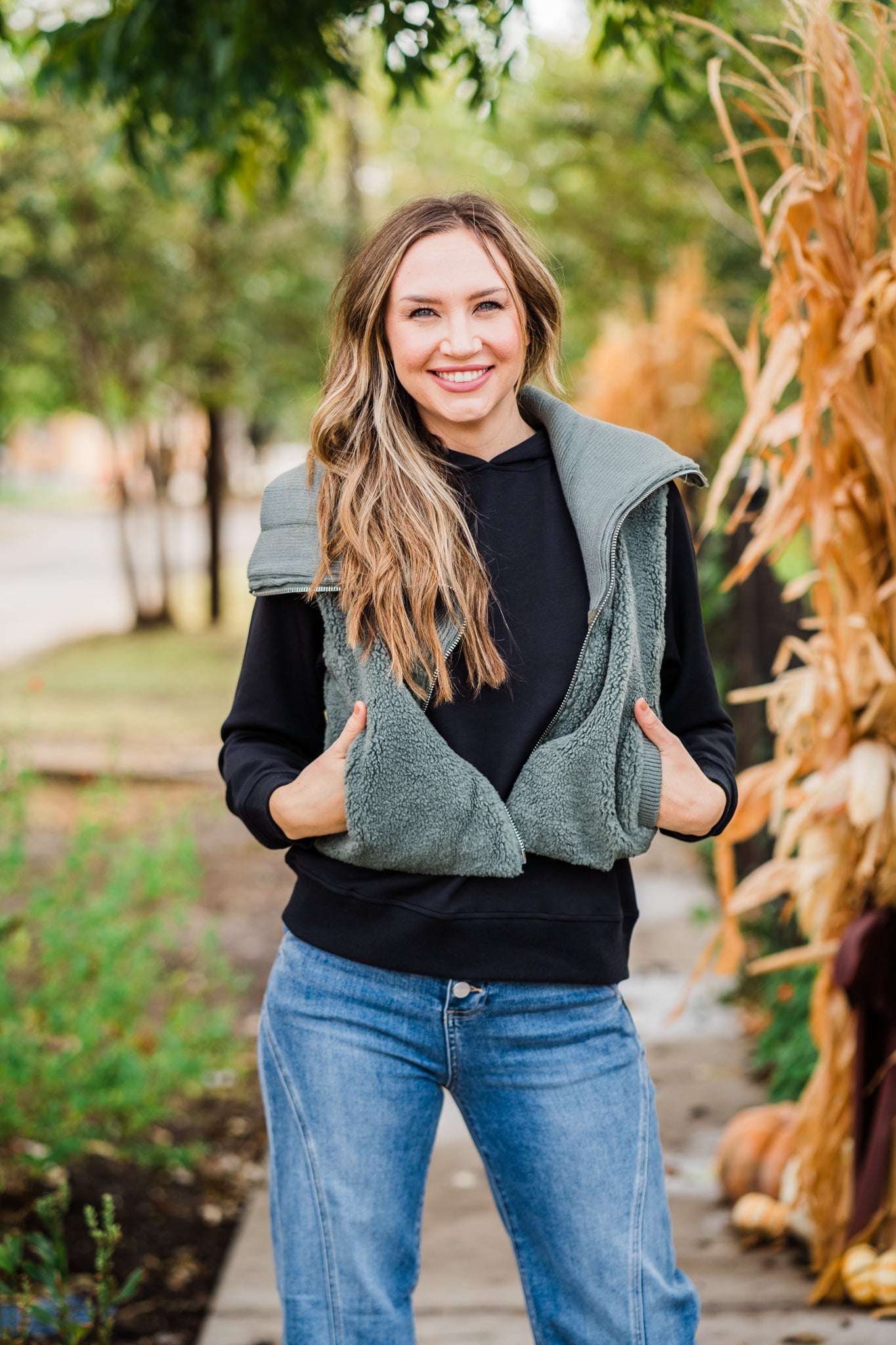 Forest Oversize Collar Sherpa Vest