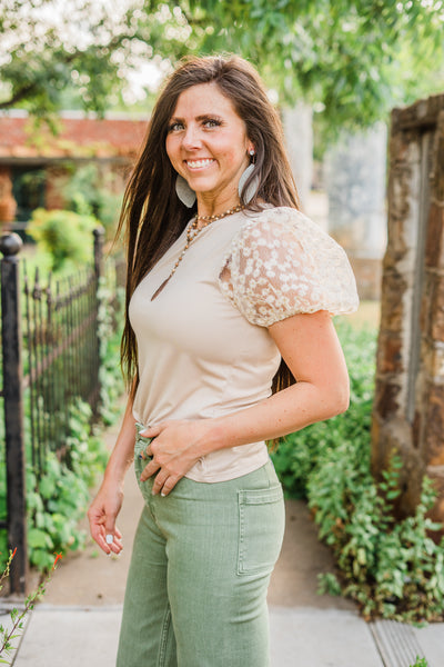 Floral Lace Short Sleeve Top