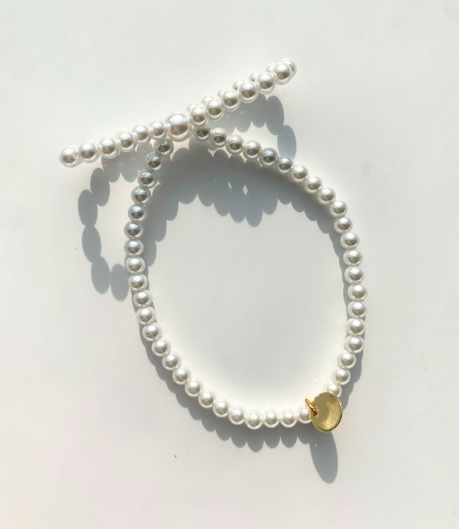 On Knox Bow Bracelet in Pearl