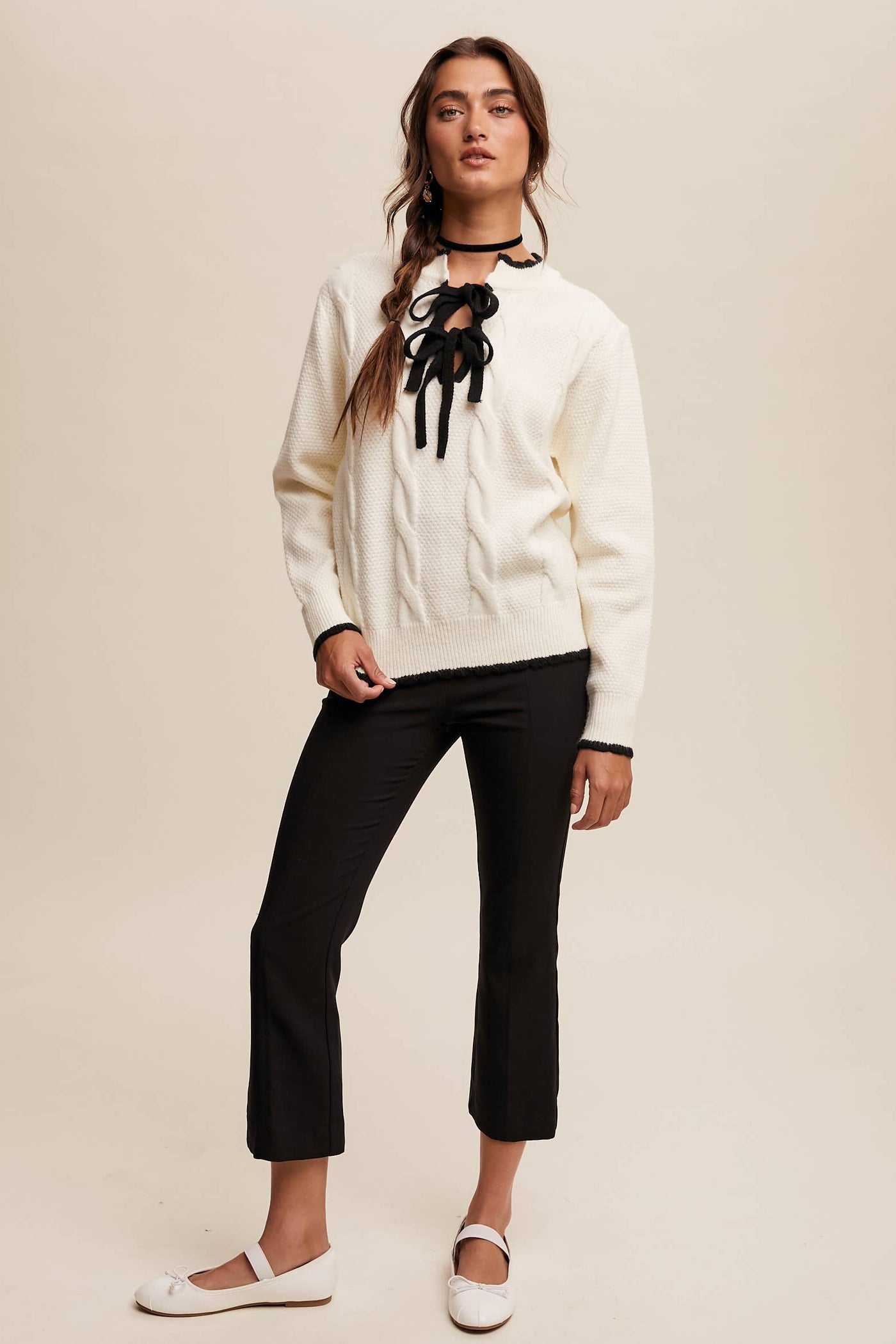 Contrast Bow-Tie Knit Pullover Sweater