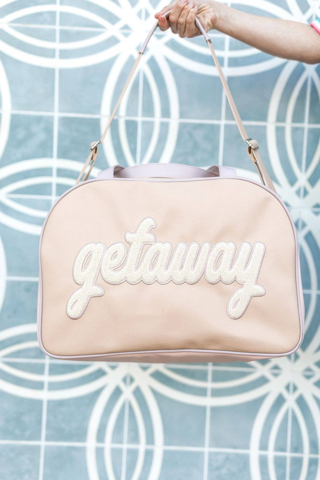 Getaway Weekender Duffle Bag (Light Tan)