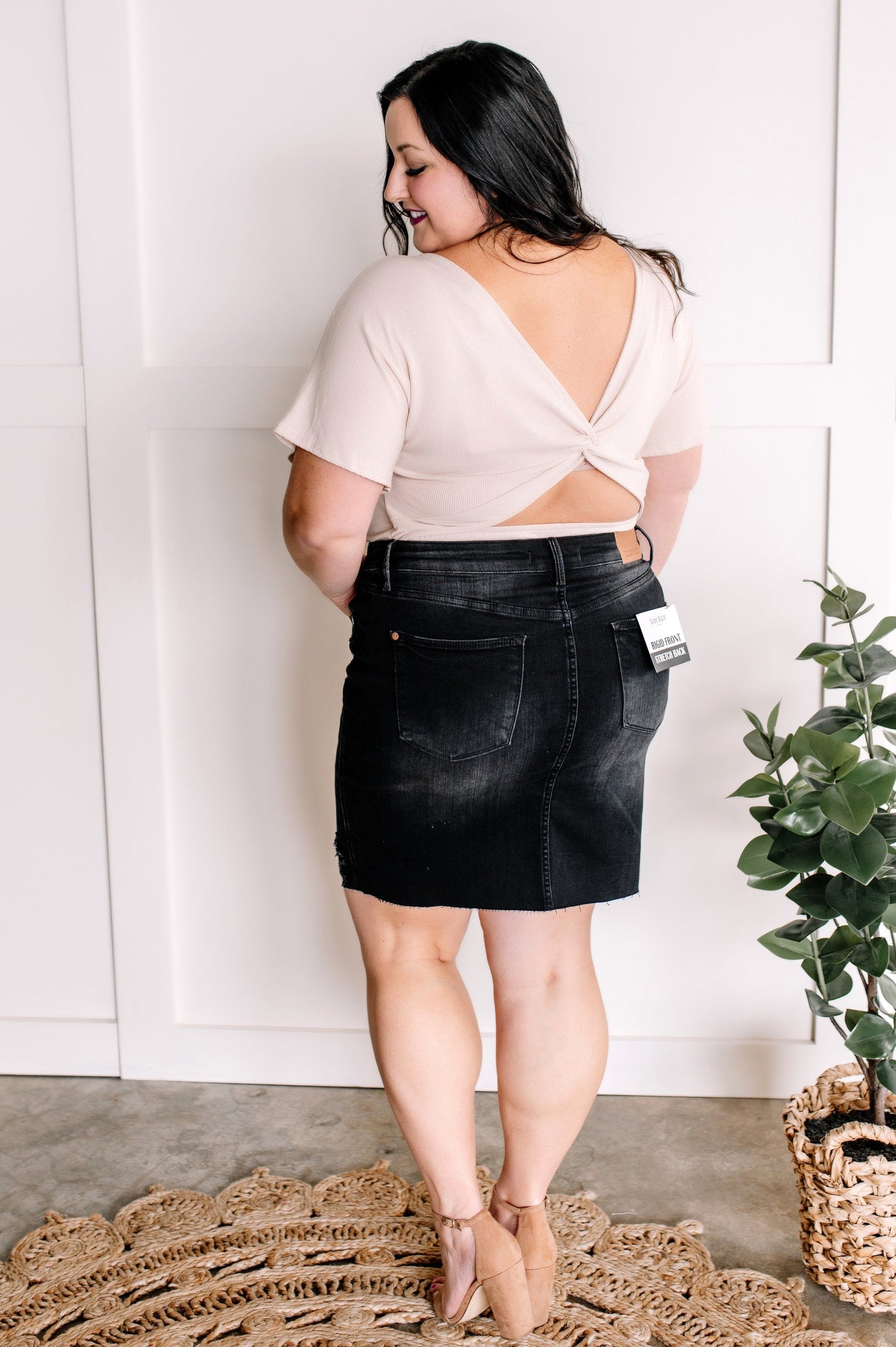 Distressed Rigid Fronts/Stretchy Back Skirt By Judy Blue Jeans In Washed Black