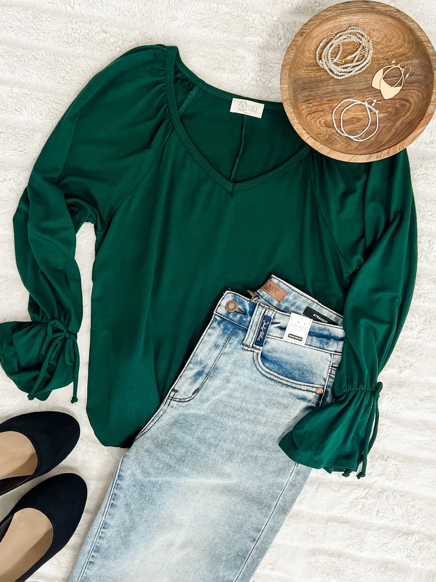 Tie Sleeve V Neck Top In Rich Pine Grove