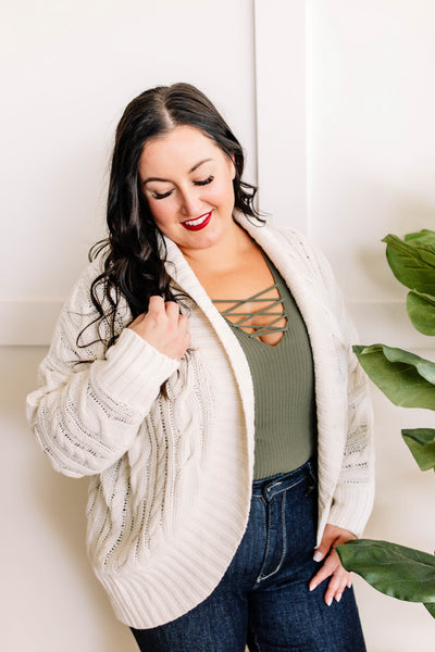 Open Front Cable Knit Cardigan In Natural Cream