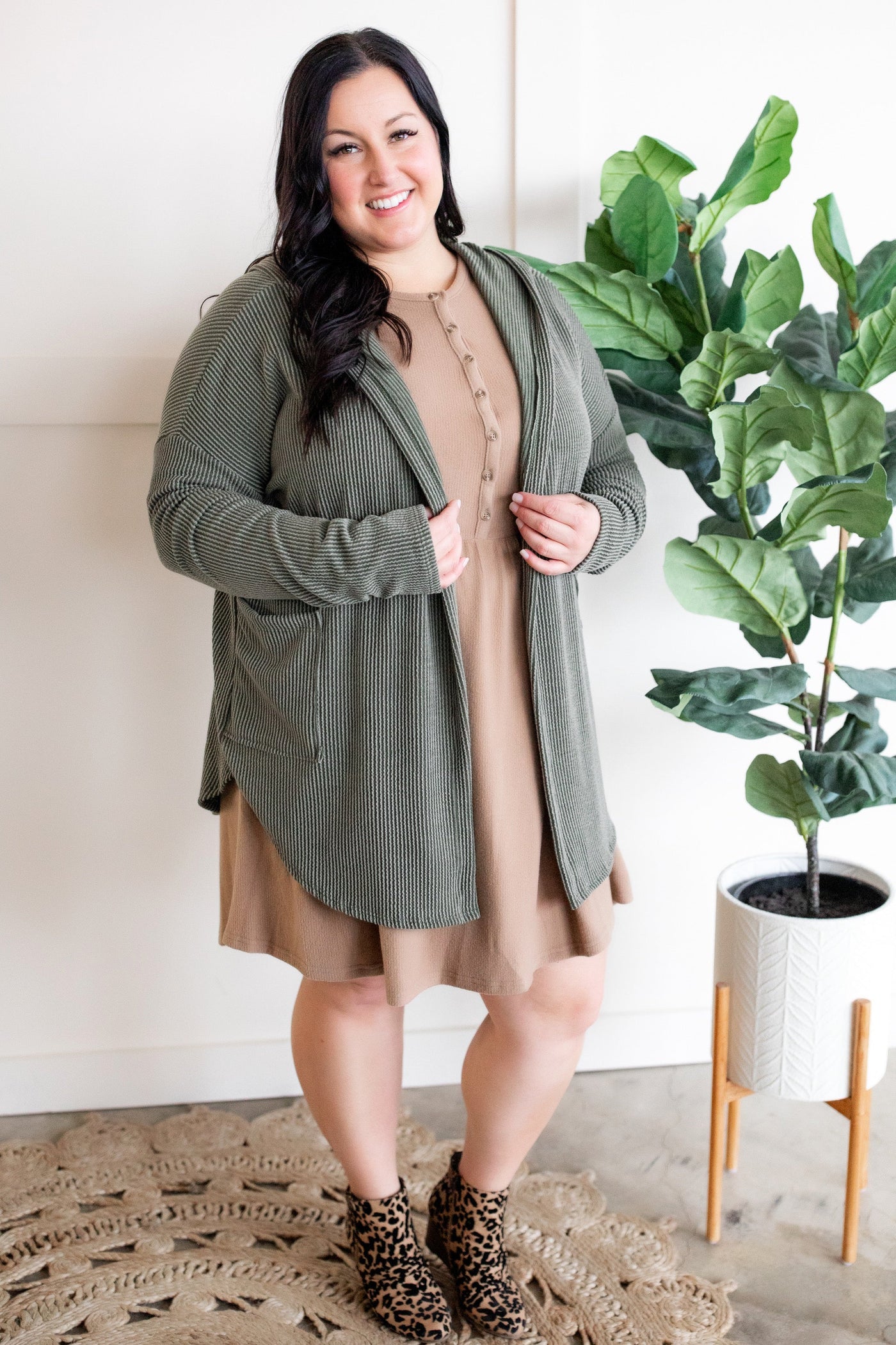 Ribbed Hooded Cardigan In Spruce