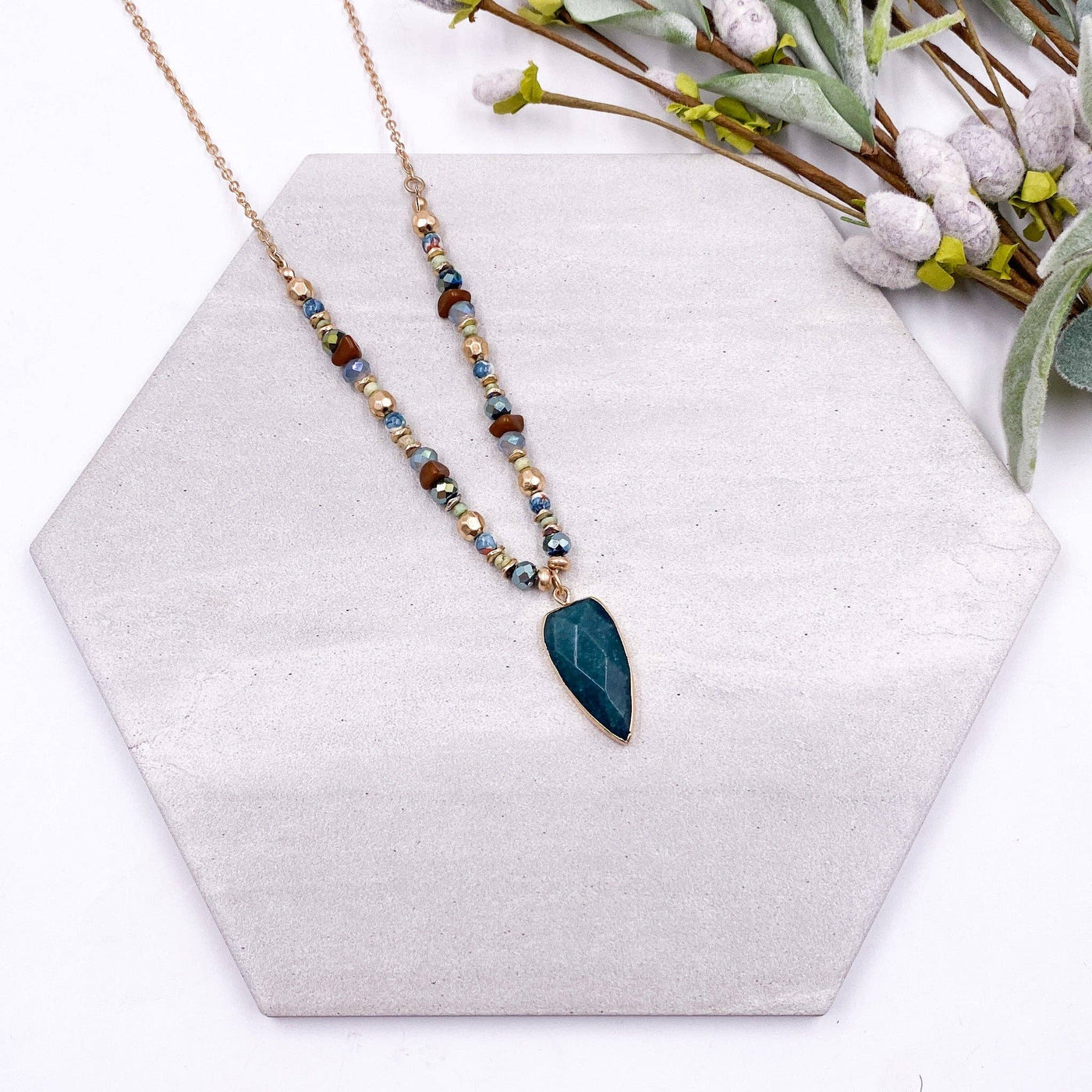 Arrow Necklace - Green